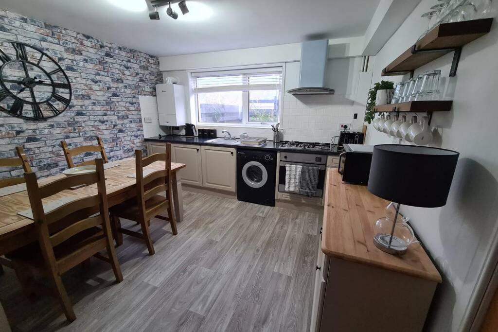 North Coast Property - North Coast Cottage Терсо Екстериор снимка